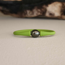 Load image into Gallery viewer, READY TO SHIP Unisex Civa Fiji Pearl Bracelet - Soft Stretch Rubber FJD$