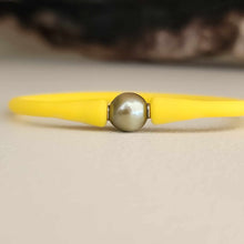 Load image into Gallery viewer, READY TO SHIP Unisex Civa Fiji Pearl Bracelet - Soft Stretch Rubber FJD$