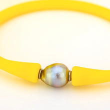 Load image into Gallery viewer, READY TO SHIP Unisex Civa Fiji Pearl Bracelet - Soft Stretch Rubber FJD$