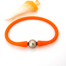 Load image into Gallery viewer, READY TO SHIP Unisex Civa Fiji Pearl Bracelet - Soft Stretch Rubber FJD$