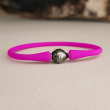 Load image into Gallery viewer, READY TO SHIP Unisex Civa Fiji Pearl Bracelet - Soft Stretch Rubber FJD$