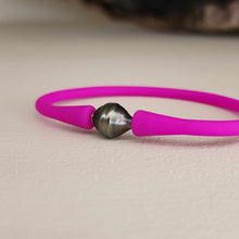 Load image into Gallery viewer, READY TO SHIP Unisex Civa Fiji Pearl Bracelet - Soft Stretch Rubber FJD$