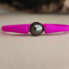 Load image into Gallery viewer, READY TO SHIP Unisex Civa Fiji Pearl Bracelet - Soft Stretch Rubber FJD$