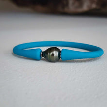Load image into Gallery viewer, READY TO SHIP Unisex Civa Fiji Pearl Bracelet - Soft Stretch Rubber FJD$