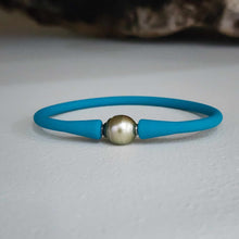 Load image into Gallery viewer, READY TO SHIP Unisex Civa Fiji Pearl Bracelet - Soft Stretch Rubber FJD$