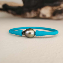 Load image into Gallery viewer, READY TO SHIP Unisex Civa Fiji Pearl Bracelet - Soft Stretch Rubber FJD$