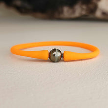 Load image into Gallery viewer, READY TO SHIP Unisex Civa Fiji Pearl Bracelet - Soft Stretch Rubber FJD$