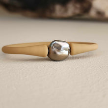 Load image into Gallery viewer, READY TO SHIP Unisex Civa Fiji Pearl Bracelet - Soft Stretch Rubber FJD$