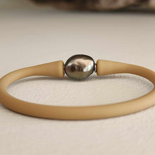 Load image into Gallery viewer, READY TO SHIP Unisex Civa Fiji Pearl Bracelet - Soft Stretch Rubber FJD$