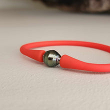 Load image into Gallery viewer, READY TO SHIP Unisex Civa Fiji Pearl Bracelet - Soft Stretch Rubber FJD$