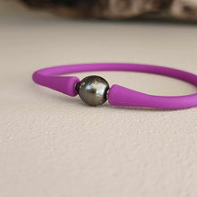 Load image into Gallery viewer, READY TO SHIP Unisex Civa Fiji Pearl Bracelet - Soft Stretch Rubber FJD$