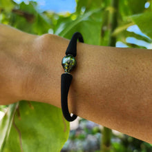 Load image into Gallery viewer, READY TO SHIP Unisex Civa Fiji Pearl Bracelet - Soft Stretch Rubber FJD$