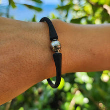 Load image into Gallery viewer, READY TO SHIP Unisex Civa Fiji Pearl Bracelet - Soft Stretch Rubber FJD$
