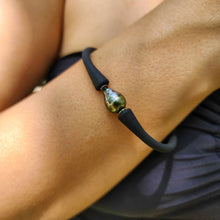 Load image into Gallery viewer, READY TO SHIP Unisex Civa Fiji Pearl Bracelet - Soft Stretch Rubber FJD$