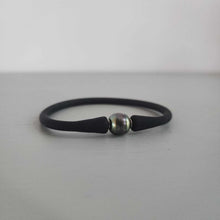 Load image into Gallery viewer, READY TO SHIP Unisex Civa Fiji Pearl Bracelet - Soft Stretch Rubber FJD$