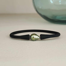 Load image into Gallery viewer, READY TO SHIP Unisex Civa Fiji Pearl Bracelet - Soft Stretch Rubber FJD$