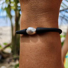 Load image into Gallery viewer, READY TO SHIP Unisex Freshwater Pearl Bracelet - Soft Stretch Rubber FJD$