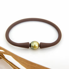 Load image into Gallery viewer, READY TO SHIP Unisex Civa Fiji Pearl Bracelet - Soft Stretch Rubber FJD$