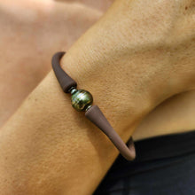 Load image into Gallery viewer, READY TO SHIP Unisex Civa Fiji Pearl Bracelet - Soft Stretch Rubber FJD$