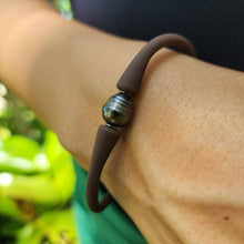 Load image into Gallery viewer, READY TO SHIP Unisex Civa Fiji Pearl Bracelet - Soft Stretch Rubber FJD$