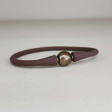 Load image into Gallery viewer, READY TO SHIP Unisex Civa Fiji Pearl Bracelet - Soft Stretch Rubber FJD$