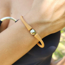Load image into Gallery viewer, READY TO SHIP Unisex Civa Fiji Pearl Bracelet - Soft Stretch Rubber FJD$