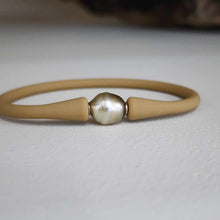 Load image into Gallery viewer, READY TO SHIP Unisex Civa Fiji Pearl Bracelet - Soft Stretch Rubber FJD$