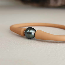 Load image into Gallery viewer, READY TO SHIP Unisex Civa Fiji Pearl Bracelet - Soft Stretch Rubber FJD$