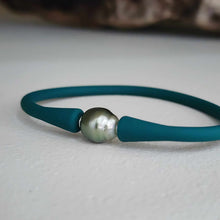 Load image into Gallery viewer, READY TO SHIP Unisex Civa Fiji Pearl Bracelet - Soft Stretch Rubber FJD$
