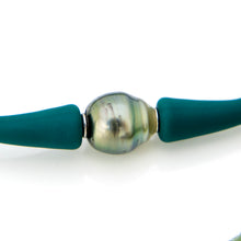 Load image into Gallery viewer, READY TO SHIP Unisex Civa Fiji Pearl Bracelet - Soft Stretch Rubber FJD$