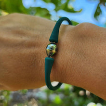 Load image into Gallery viewer, READY TO SHIP Unisex Civa Fiji Pearl Bracelet - Soft Stretch Rubber FJD$