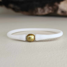 Load image into Gallery viewer, READY TO SHIP Unisex Civa Fiji Pearl Bracelet - Soft Stretch Rubber FJD$