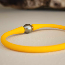 Load image into Gallery viewer, READY TO SHIP Unisex Civa Fiji Pearl Bracelet - Soft Stretch Rubber FJD$