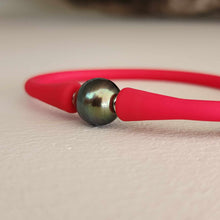 Load image into Gallery viewer, READY TO SHIP Unisex Civa Fiji Pearl Bracelet - Soft Stretch Rubber FJD$