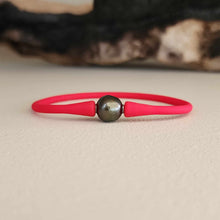 Load image into Gallery viewer, READY TO SHIP Unisex Civa Fiji Pearl Bracelet - Soft Stretch Rubber FJD$