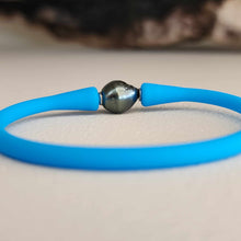 Load image into Gallery viewer, READY TO SHIP Unisex Civa Fiji Pearl Bracelet - Soft Stretch Rubber FJD$