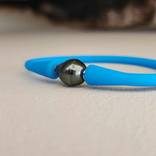 Load image into Gallery viewer, READY TO SHIP Unisex Civa Fiji Pearl Bracelet - Soft Stretch Rubber FJD$