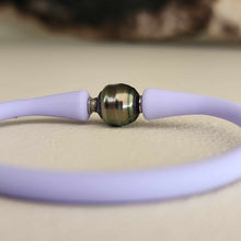 Load image into Gallery viewer, READY TO SHIP Unisex Civa Fiji Pearl Bracelet - Soft Stretch Rubber FJD$