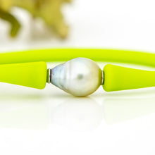 Load image into Gallery viewer, READY TO SHIP Unisex Civa Fiji Pearl Bracelet - Soft Stretch Rubber FJD$