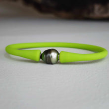 Load image into Gallery viewer, READY TO SHIP Unisex Civa Fiji Pearl Bracelet - Soft Stretch Rubber FJD$