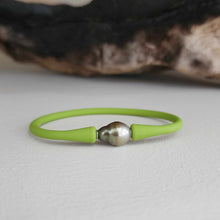 Load image into Gallery viewer, READY TO SHIP Unisex Civa Fiji Pearl Bracelet - Soft Stretch Rubber FJD$