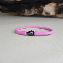Load image into Gallery viewer, READY TO SHIP Unisex Civa Fiji Pearl Bracelet - Soft Stretch Rubber FJD$