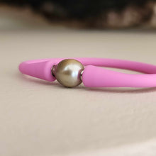 Load image into Gallery viewer, READY TO SHIP Unisex Civa Fiji Pearl Bracelet - Soft Stretch Rubber FJD$