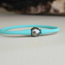 Load image into Gallery viewer, READY TO SHIP Unisex Civa Fiji Pearl Bracelet - Soft Stretch Rubber FJD$