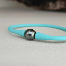 Load image into Gallery viewer, READY TO SHIP Unisex Civa Fiji Pearl Bracelet - Soft Stretch Rubber FJD$