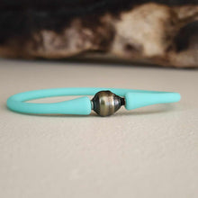 Load image into Gallery viewer, READY TO SHIP Unisex Civa Fiji Pearl Bracelet - Soft Stretch Rubber FJD$