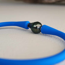 Load image into Gallery viewer, READY TO SHIP Unisex Civa Fiji Pearl Bracelet - Soft Stretch Rubber FJD$