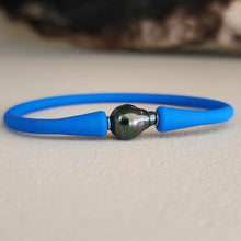 Load image into Gallery viewer, READY TO SHIP Unisex Civa Fiji Pearl Bracelet - Soft Stretch Rubber FJD$