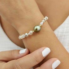 Load image into Gallery viewer, CONTACT US TO RECREATE THIS SOLD OUT STYLE Civa Fiji Pearl & Shell Bracelet - 14k Gold Fill FJD$