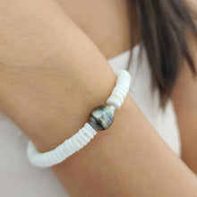 Load image into Gallery viewer, CONTACT US TO RECREATE THIS SOLD OUT STYLE Fiji Saltwater Pearl & Shell Bracelet in 925 Sterling Silver - FJD$